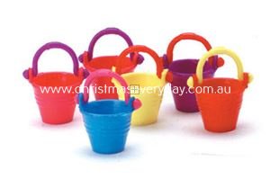 DG8218 Plastic Colour Buckets (3)