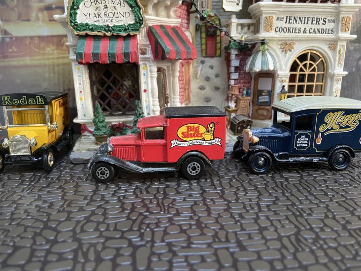 0 A New Range of Cars Approx 1:64 Scale 1900-1950 From $15 - Click Image to Close