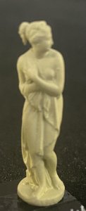 APR024A Statue Venus Italica 30mm