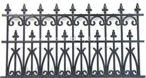 DNWC100 Fence Ornate Black Plastic 31/2"H X 61/2" Long