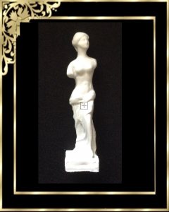 DMUL4277 Venus Statue