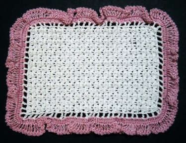 DD011 Crocheted Baby Blanket Pink Trim