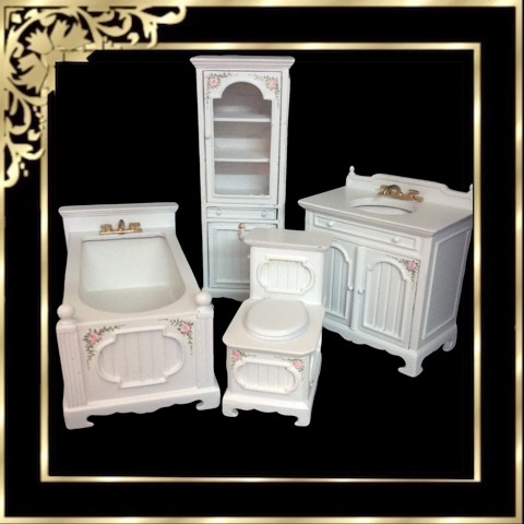 D9020 Bathroom 4 Piece Set Hand Painted - Click Image to Close