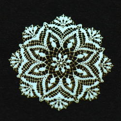DSD98 Laser Cut Antique Snowflake Doily - Click Image to Close