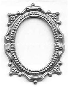 DTIN1013 Oval Victorian Frame - Click Image to Close
